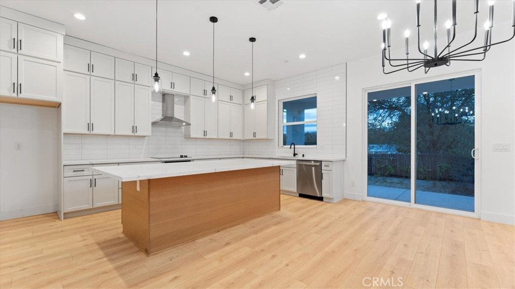 Residential for sale at 213 Lariat, Oroville CA featuring 3 beds and 3 baths