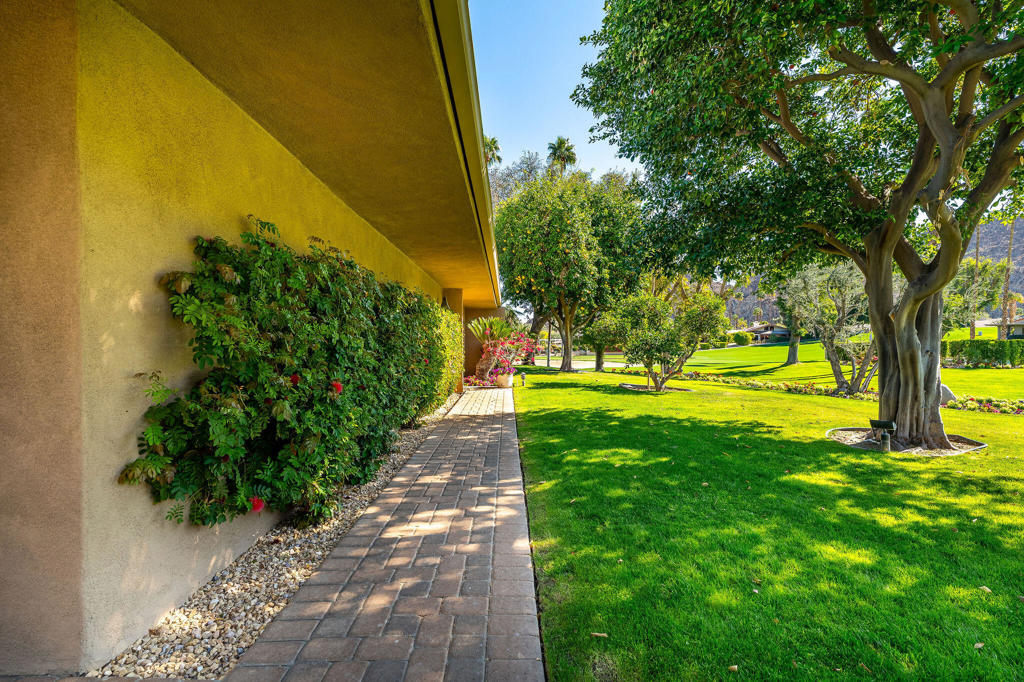 Residential for sale at 77804 Cherokee Road, Indian Wells CA featuring 3 beds and 3 baths