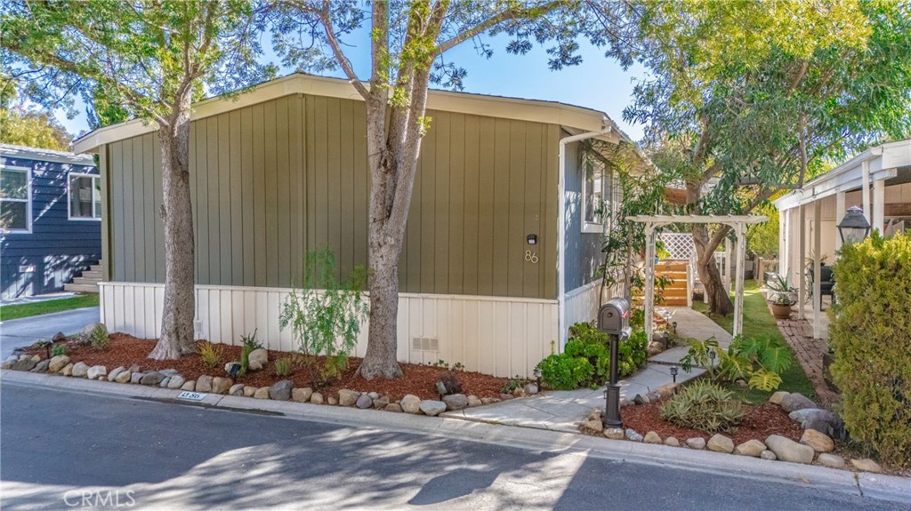 Manufactured In Park for sale at 23777 Mulholland Highway 86, Calabasas CA featuring 3 beds and 2 baths