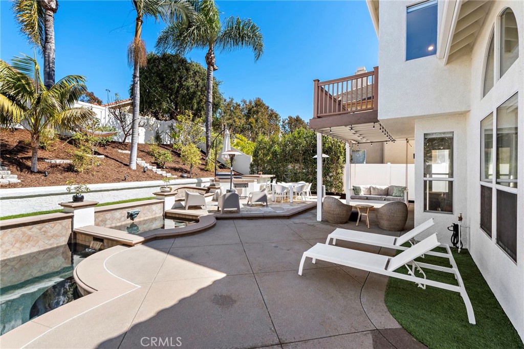 Residential Lease for rent at 2200 Via Iris, San Clemente CA featuring 4 beds and 3 baths