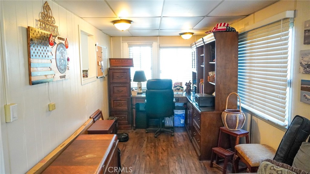 Manufactured In Park for sale at 16942 Lake Park Way, Yorba Linda CA featuring 2 beds and 2 baths