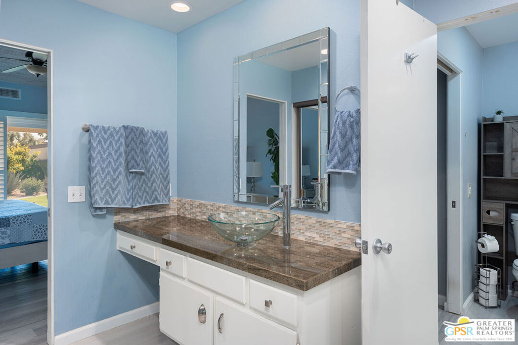 Residential for sale at 422 Forest Hills Drive, Rancho Mirage CA featuring 1 bed and 2 baths