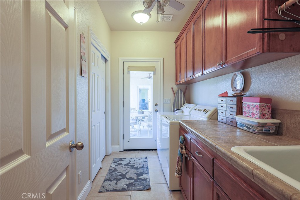 Residential for sale at 8340 Lake Shore Drive, Chowchilla CA featuring 3 beds and 3 baths