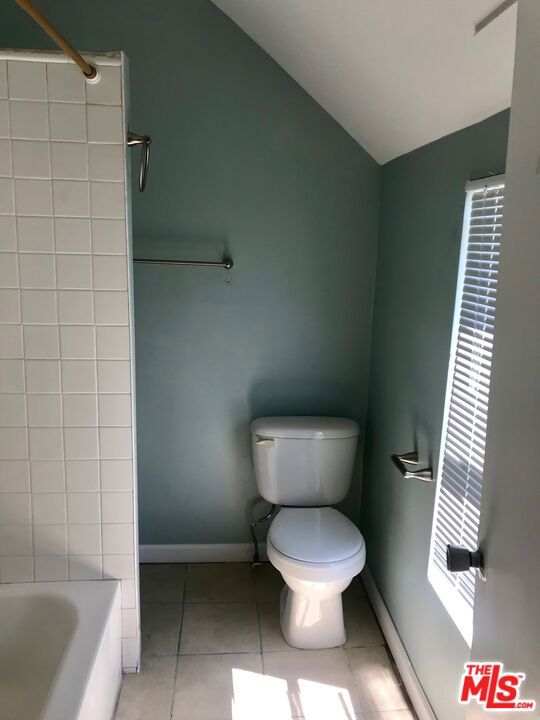 Residential Income for sale at 1060 E 6th Street, Long Beach CA featuring 2 beds and 4 baths