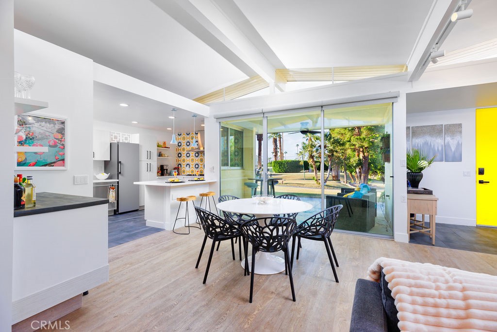 Residential Lease for rent at 73700 Grapevine Street 6, Palm Desert CA featuring 2 beds and 2 baths