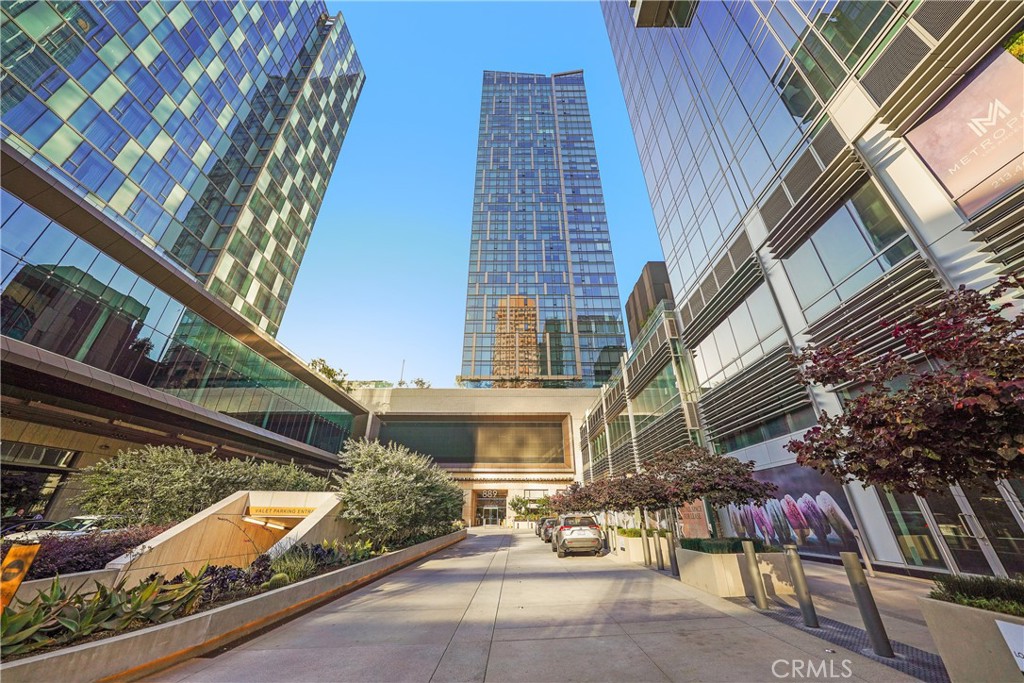 Residential for sale at 889 Francisco Street 2507, Los Angeles CA and 1 bath