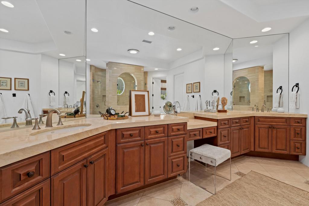 Residential Lease for rent at 58242 Aracena, La Quinta CA featuring 3 beds and 4 baths