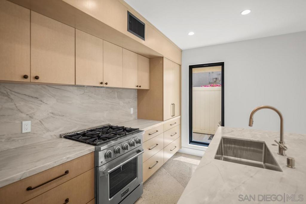 Residential Lease for rent at 857 F Ave, Coronado CA featuring 2 beds and 2 baths