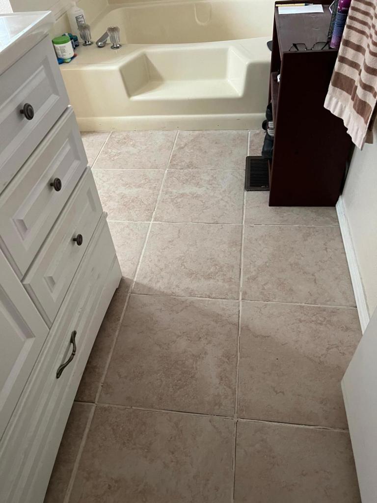 Manufactured In Park for sale at 80000 Ave 48 163, Indio CA featuring 2 beds and 2 baths