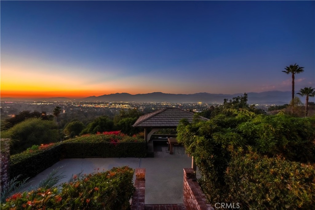 Active for sale at Covina, CA, Covina, CA CA and 3 baths