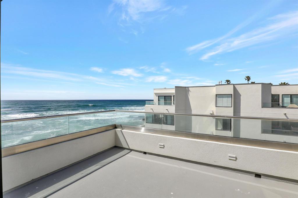 Residential for sale at 100 S COAST 409, La Jolla CA featuring 3 beds and 2 baths