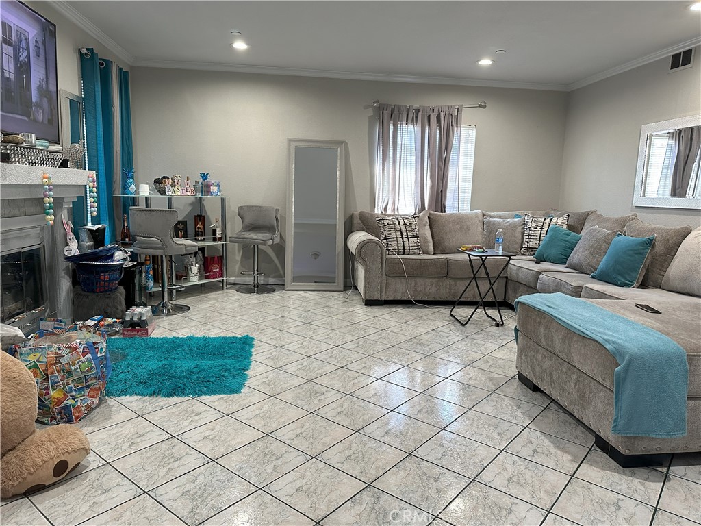 Residential Income for sale at 7515 S Vermont Avenue, Los Angeles CA