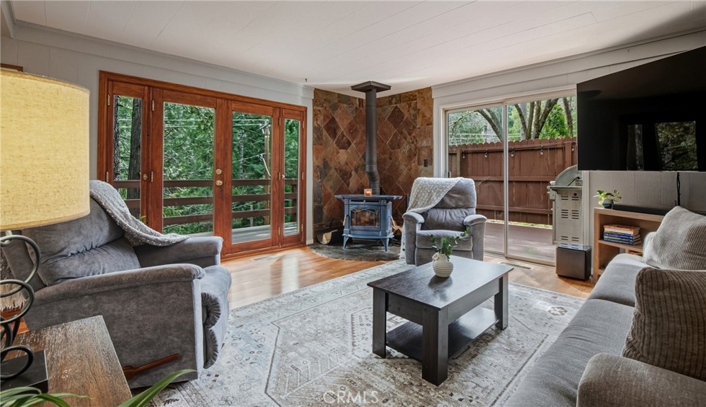 Active for sale at Twin Peaks, CA, Twin Peaks, CA CA and 3 baths