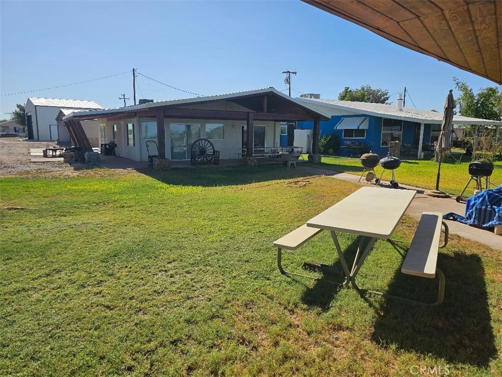 Residential Lease for rent at 5180 Colorado River Road, Blythe CA featuring 2 beds and 1 bath