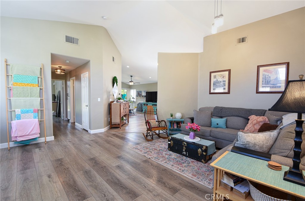 Residential for sale at 23898 Via Pamilla, Murrieta CA featuring 2 beds and 2 baths