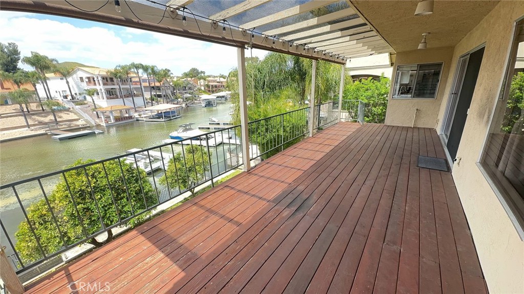 Residential Lease for rent at 30217 Skippers Way, Canyon Lake CA featuring 3 beds and 2 baths