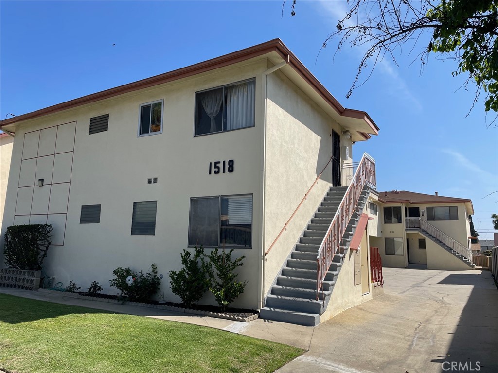 Active for sale at Alhambra, CA, Alhambra, CA CA