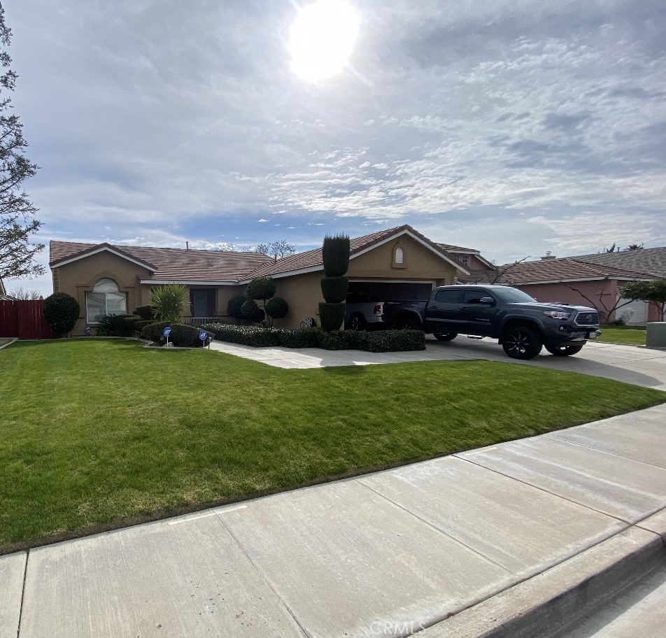Residential for sale at 5911 Playa Del Sol Court, Bakersfield CA featuring 4 beds and 2 baths