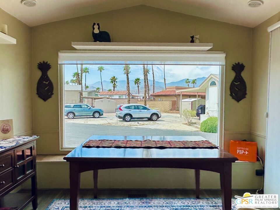 Manufactured In Park for sale at 69801 Ramon Road 139, Cathedral City CA featuring 2 beds and 1 bath