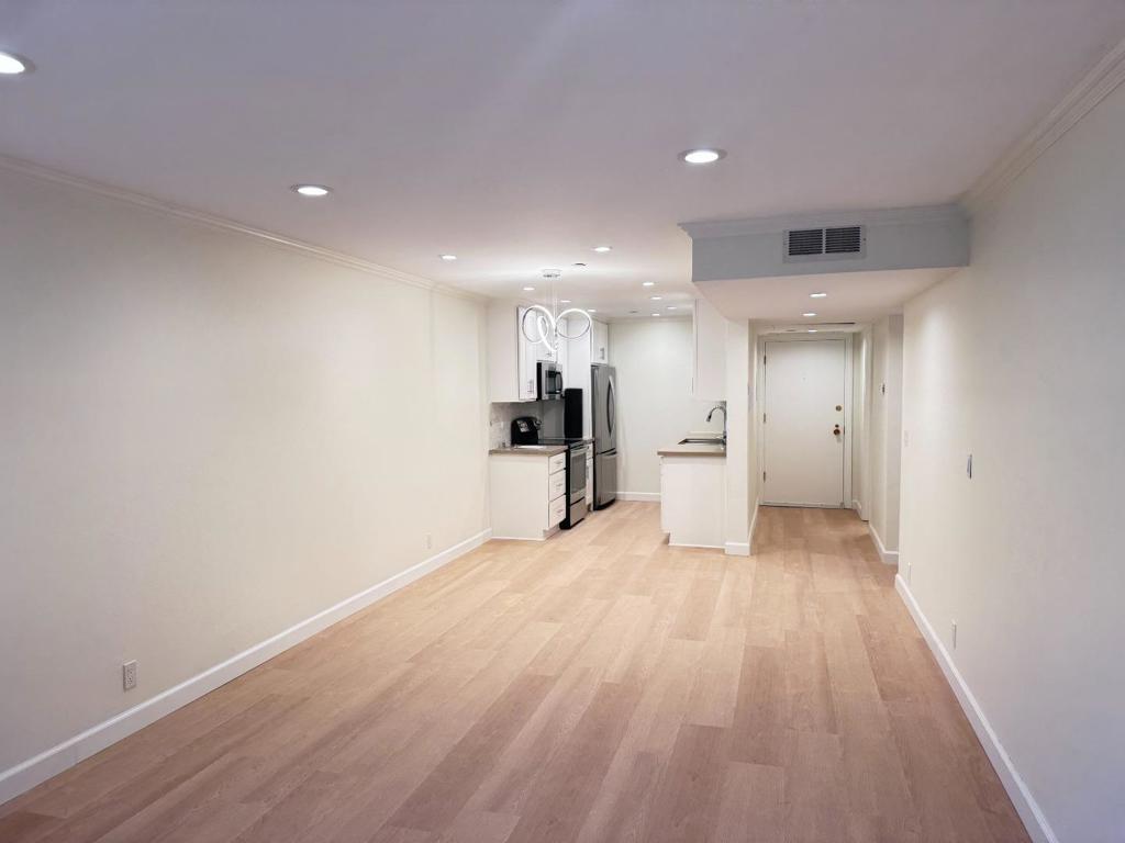 Residential for sale at 101 2nd Street 5, Los Altos CA featuring 1 bed and 1 bath
