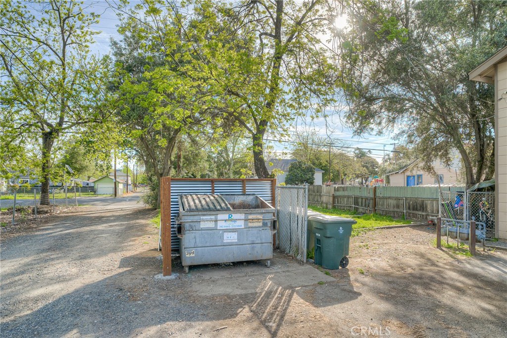 Residential Income for sale at 836 Pomona Avenue, Oroville CA