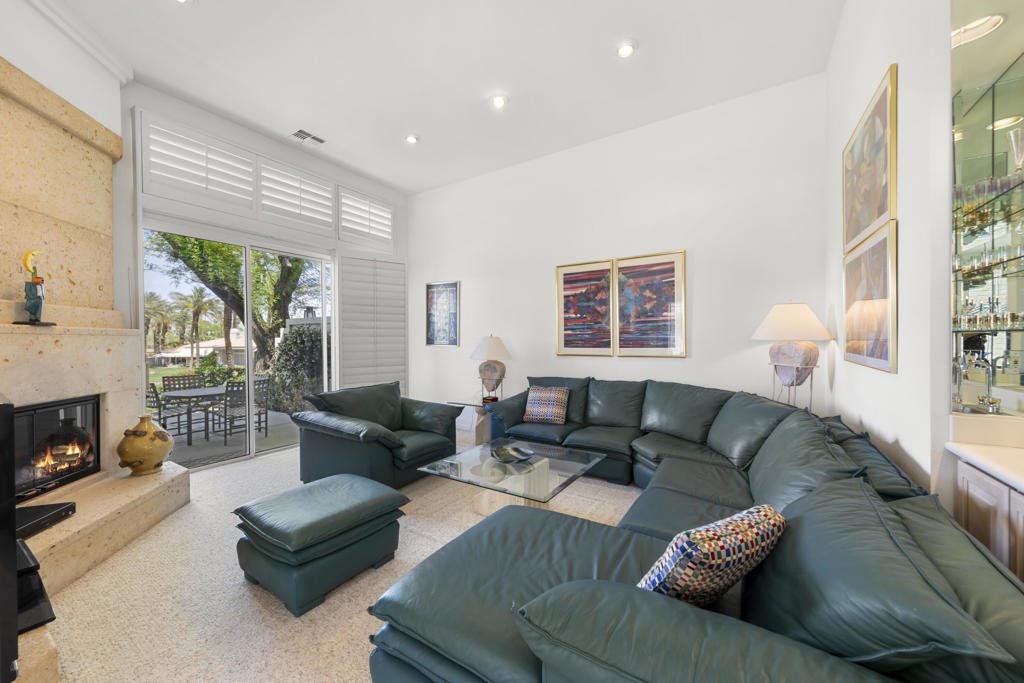 Residential for sale at 542 Red Arrow Trail, Palm Desert CA featuring 3 beds and 4 baths