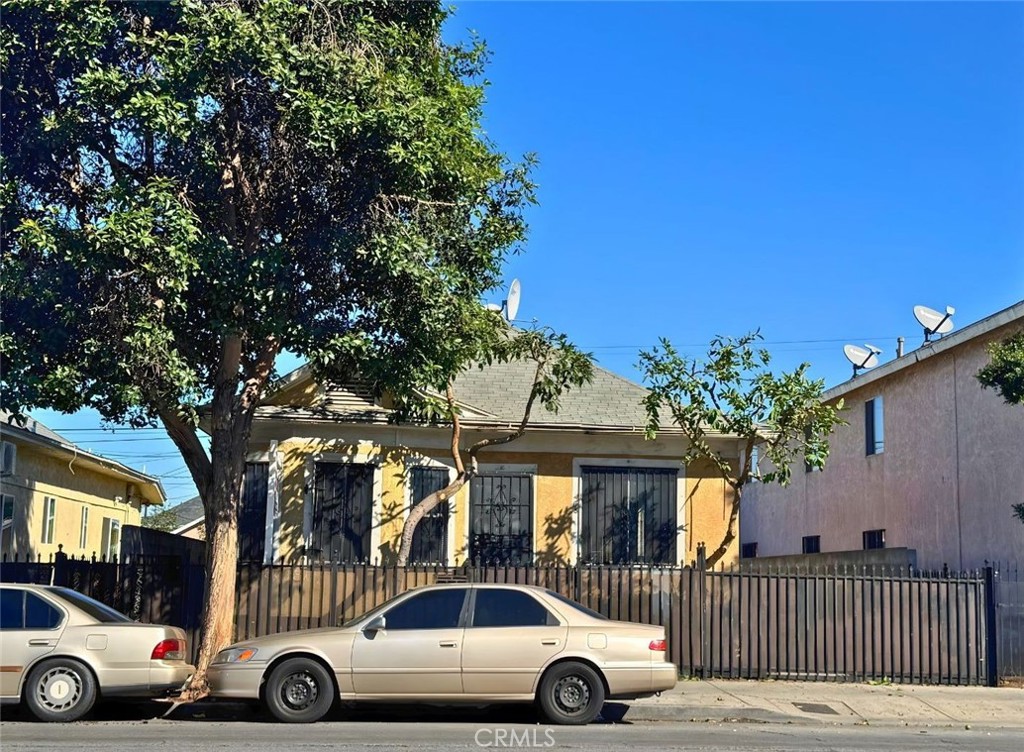 Residential Income for sale at 415 E Vernon Avenue, Los Angeles CA