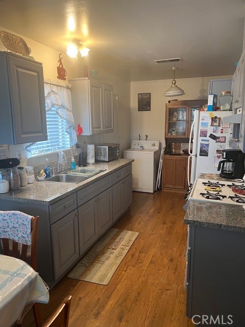 Residential for sale at 2140 San Bernardo Avenue, Hemet CA featuring 2 beds and 1 bath