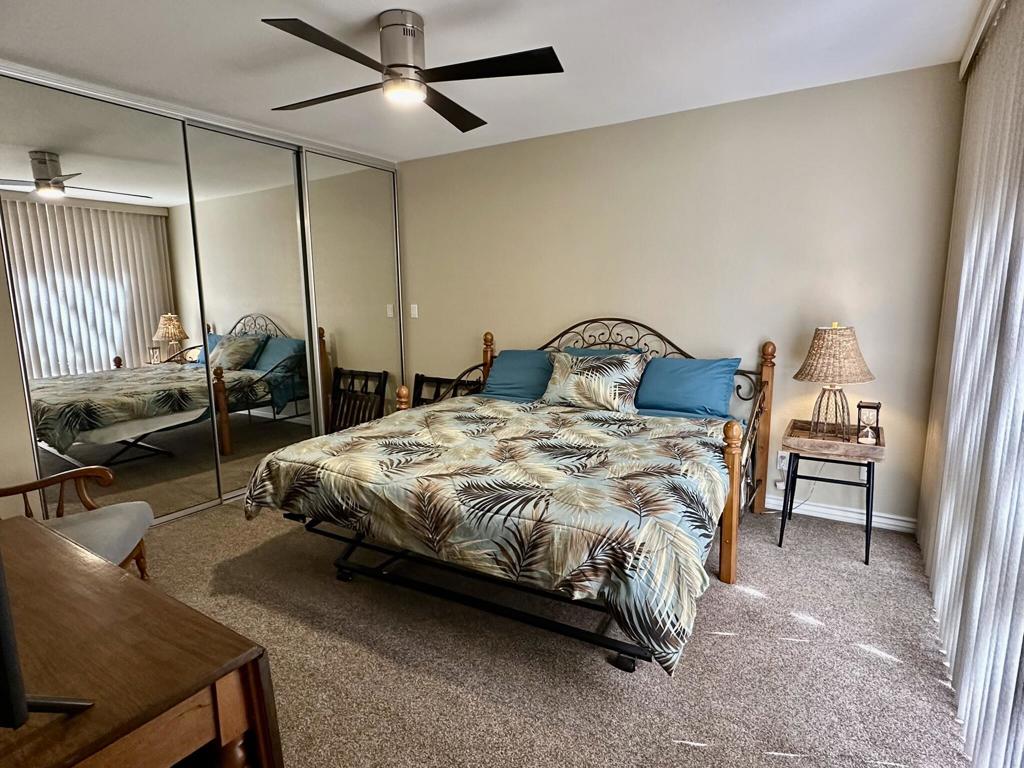 Residential Lease for rent at 305 Durango, Palm Desert CA featuring 2 beds and 2 baths