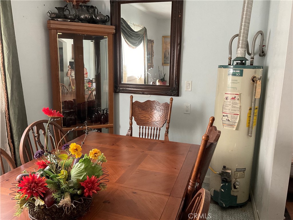 Residential for sale at 30500 Road 72, #A, Visalia CA featuring 2 beds and 1 bath