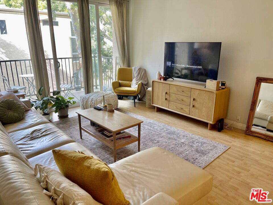 Residential Lease for rent at 23901 CIVIC CENTER Way 134, Malibu CA featuring 2 beds and 2 baths