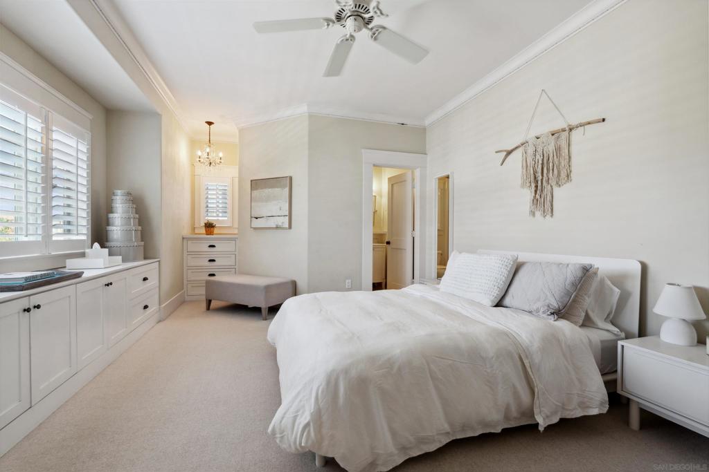 Residential Lease for rent at , Coronado CA featuring 5 beds and 5 baths