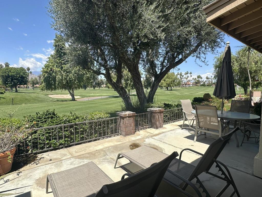 Residential Lease for rent at 347 Gran Via, Palm Desert CA featuring 2 beds and 2 baths