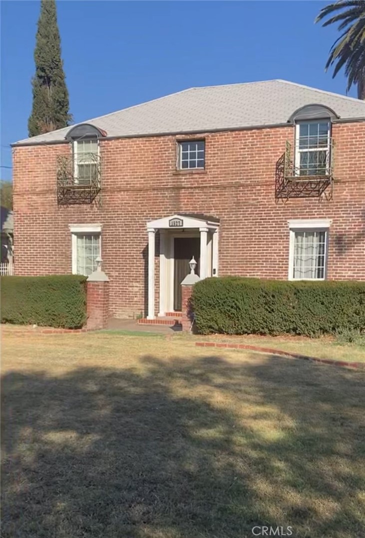 Residential Income for sale at 1525 N Arrowhead Avenue, San Bernardino CA