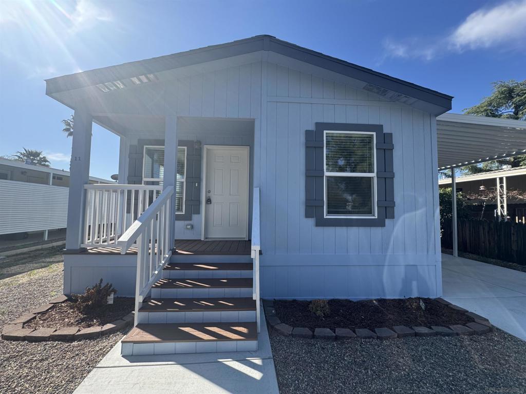 Manufactured In Park for sale at 725 W Thornton Ave, Hemet, CA 92543 11, Hemet CA featuring 2 beds and 2 baths