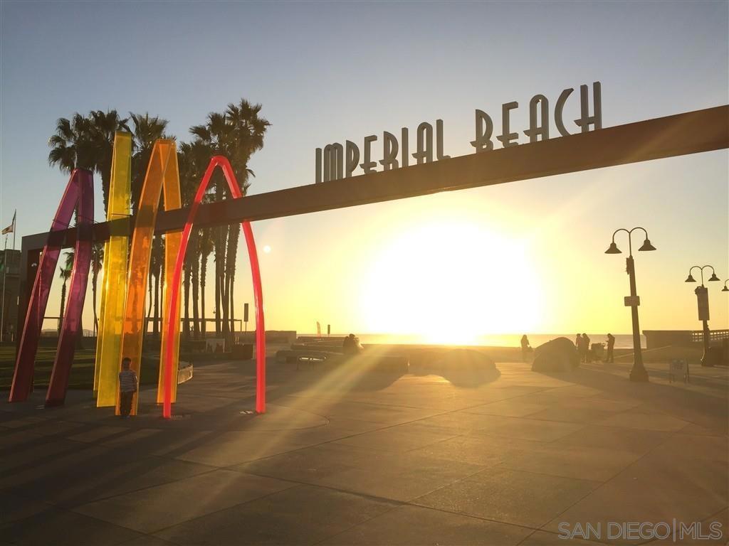 Residential Lease for rent at 1111 Seacoast Drive 59, Imperial Beach CA featuring 2 beds and 2 baths