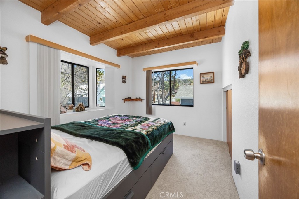 Residential for sale at 32947 Squirrel Lane, Arrowbear CA featuring 2 beds and 2 baths