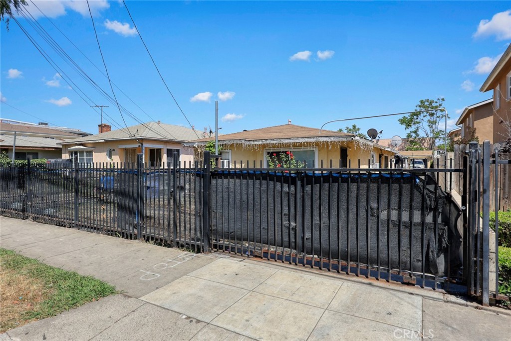 Residential Income for sale at 932 S Montebello Boulevard, Montebello CA