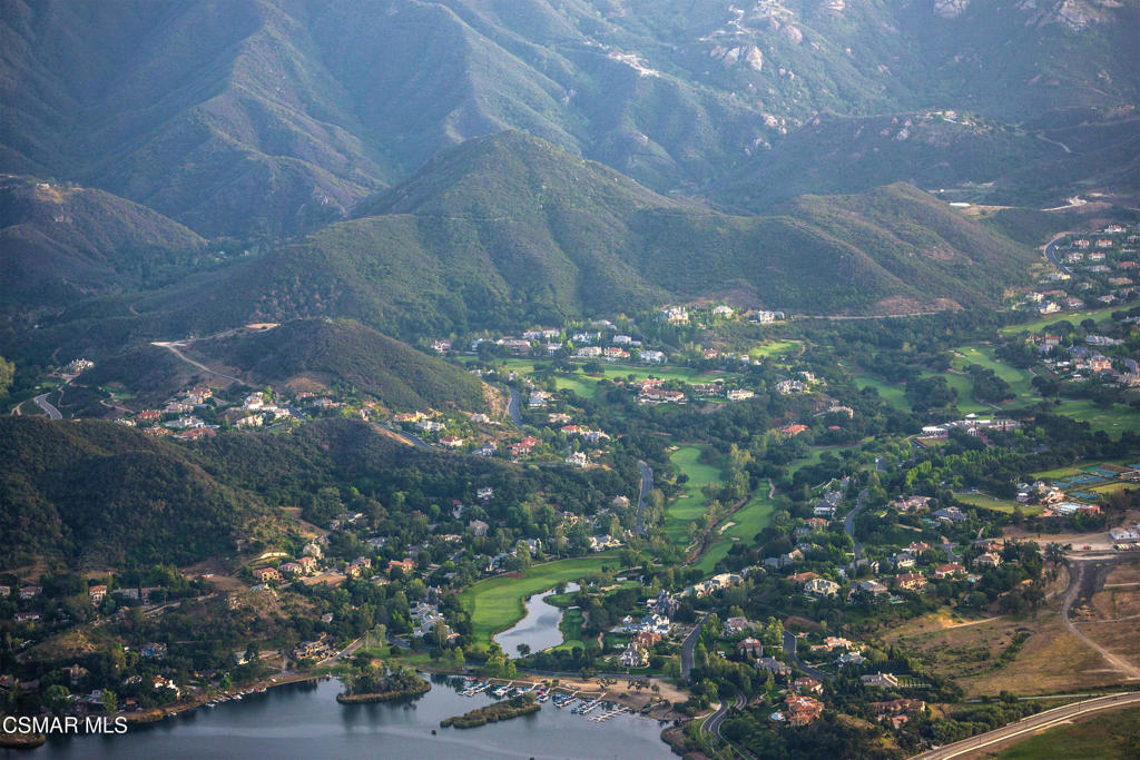 Residential for sale at 925 W Stafford Road, Thousand Oaks CA featuring 6 beds and 7 baths