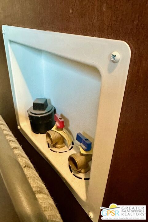 Manufactured In Park for sale at 69801 Ramon Road 272, Cathedral City CA featuring 1 bed and 1 bath