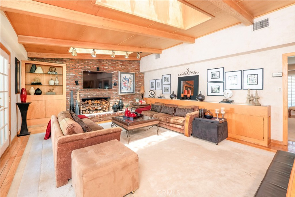 Residential for sale at 3152 Parkside Drive, San Bernardino CA featuring 3 beds and 3 baths