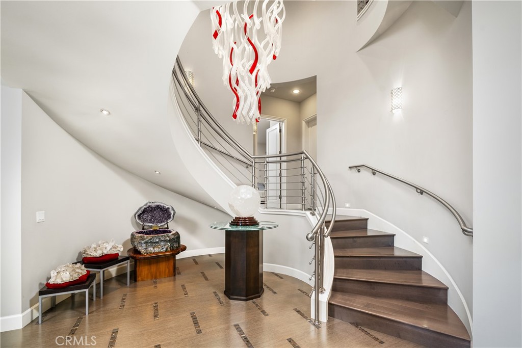 Active for sale at Glendora, CA, Glendora, CA CA and 6 baths