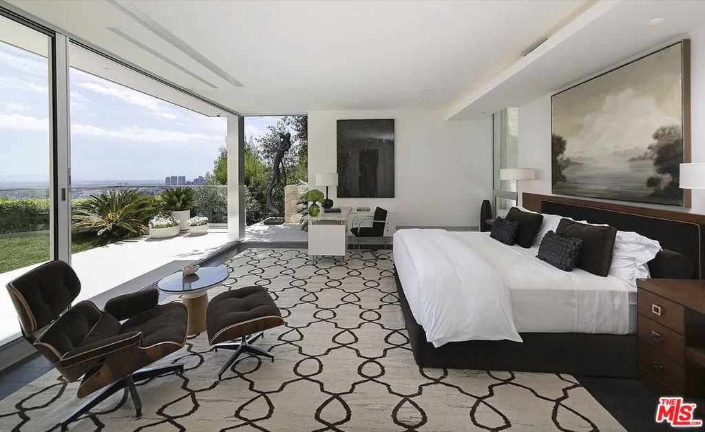 Residential for sale at 1500 Gilcrest Drive, Beverly Hills CA featuring 5 beds and 9 baths