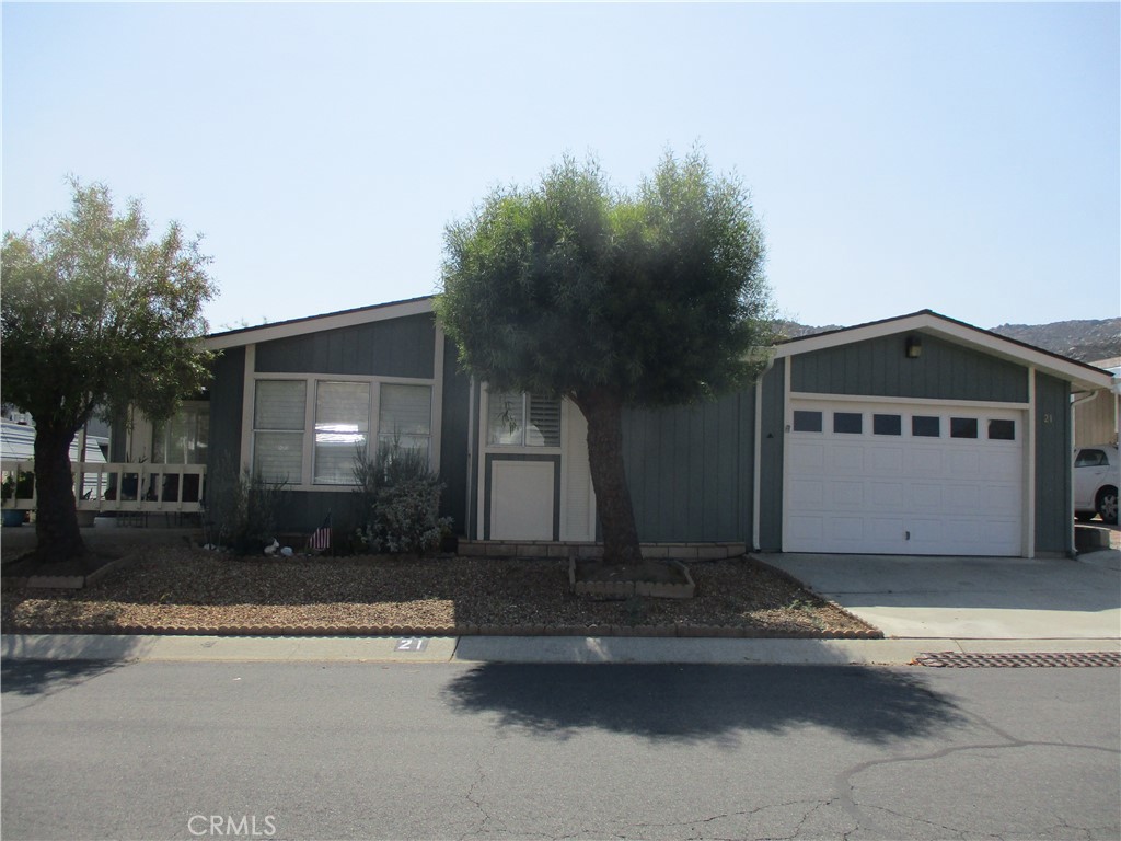 Residential for sale at 24515 California Avenue 21, Hemet CA featuring 2 beds and 2 baths