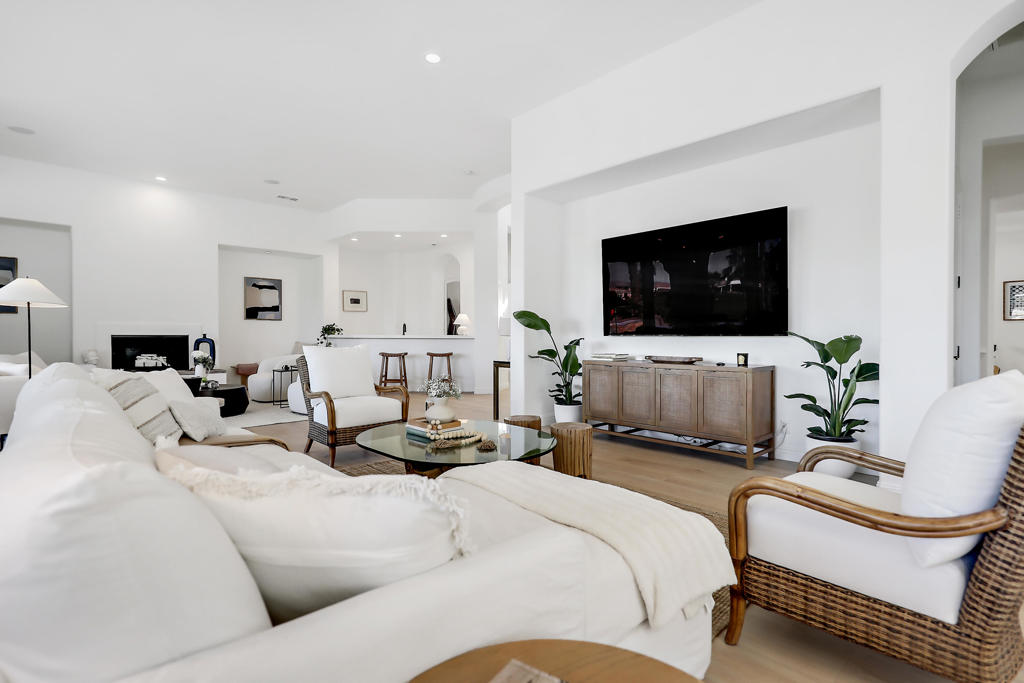 Residential Lease for rent at 51075 Marbella Court, La Quinta CA featuring 5 beds and 5 baths