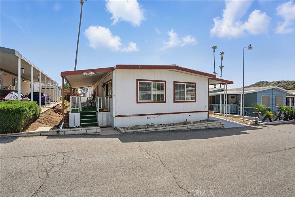 Manufactured In Park for sale at 32600 State HWY 74 CA 51, Hemet CA featuring 2 beds and 2 baths