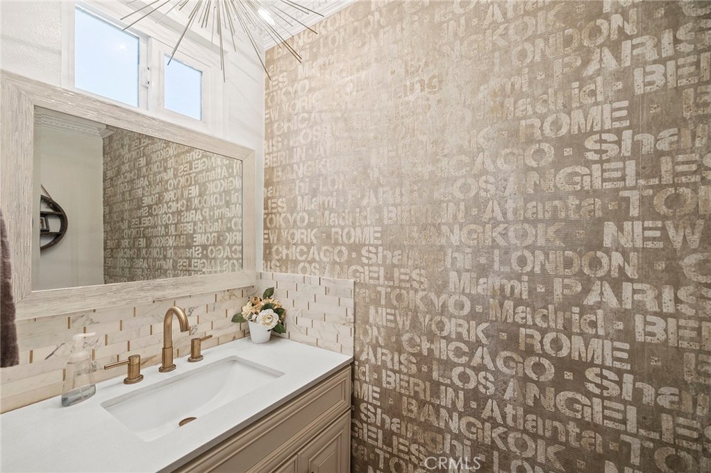 Residential for sale at 41480 Luz Del Sol, Temecula CA featuring 4 beds and 4 baths