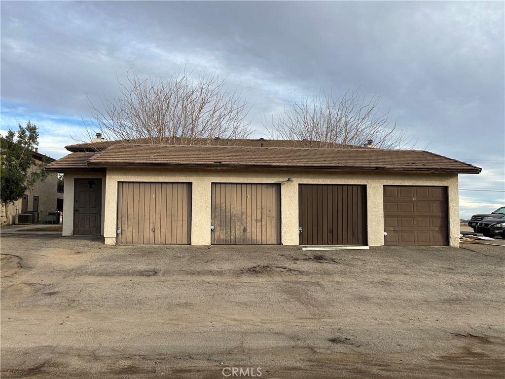 Residential Income for sale at 16585 Green Tree Boulevard, Victorville CA