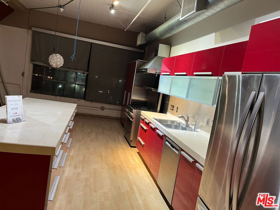 Residential for sale at 1855 Industrial Street 509, Los Angeles CA featuring 1 bed and 2 baths