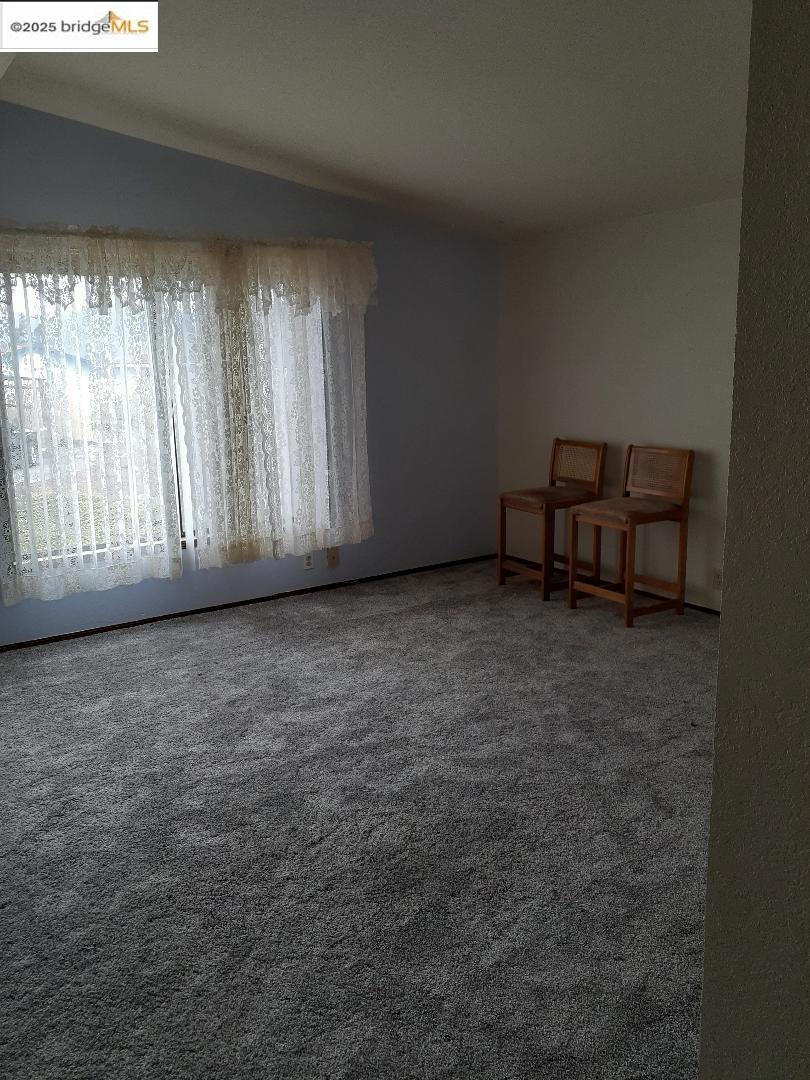 Manufactured In Park for sale at 136 Castle CT, Fortuna CA featuring 2 beds and 2 baths